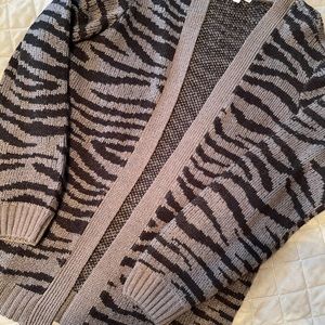 Maurice’s large Cardigan